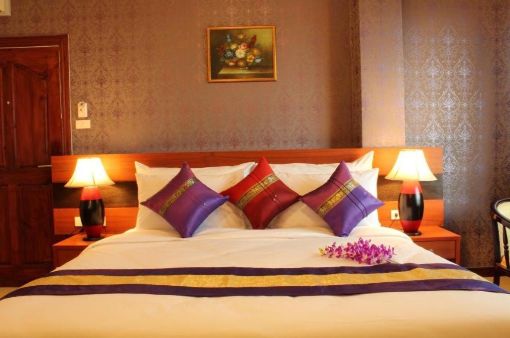 Sirimathani Hotel Лей Экстерьер фото
